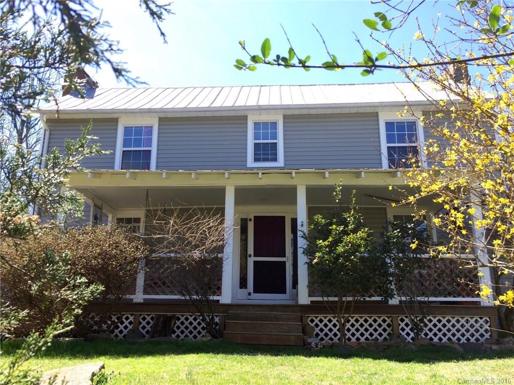 8 Punkin Street Leicester NC 28748