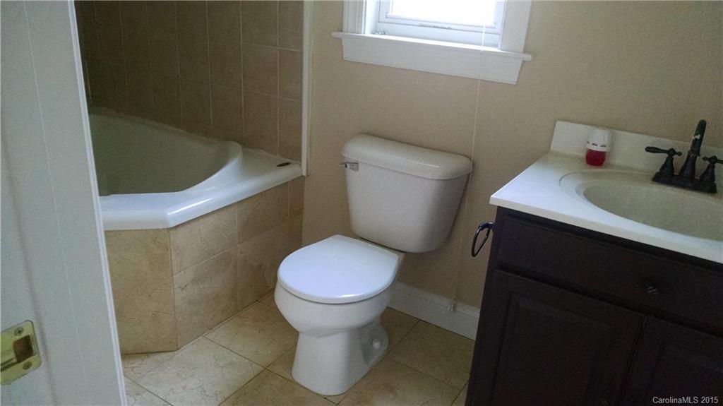 65 Pete Luther Road Candler NC 28715