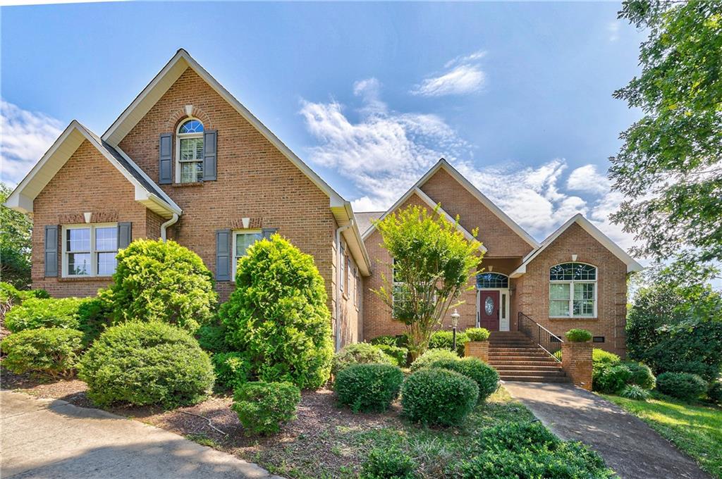 1106 Willow Creek Drive Newton NC 28658
