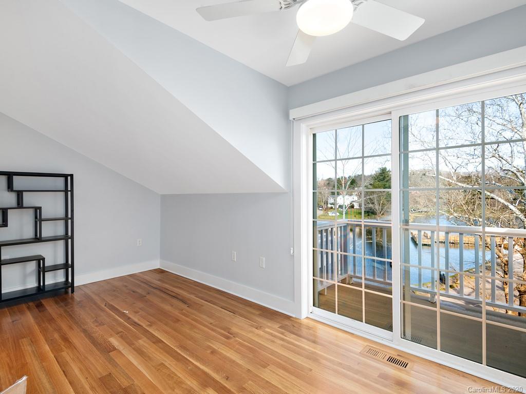 119 Lakeshore Drive Weaverville NC 28787