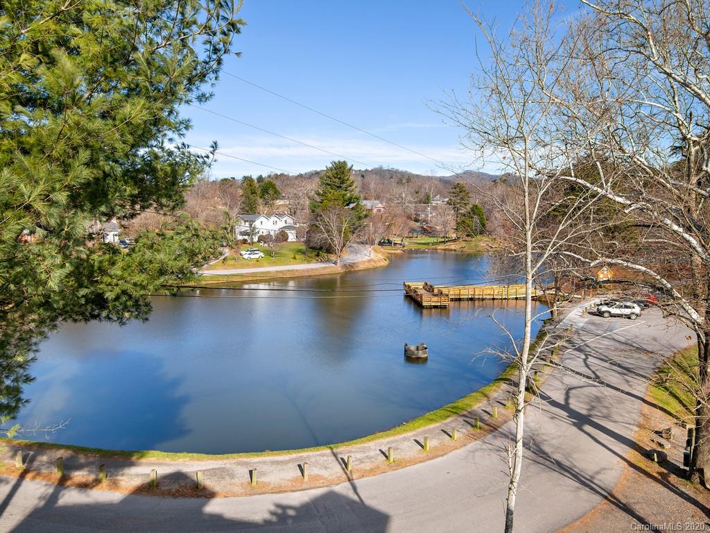 119 Lakeshore Drive Weaverville NC 28787
