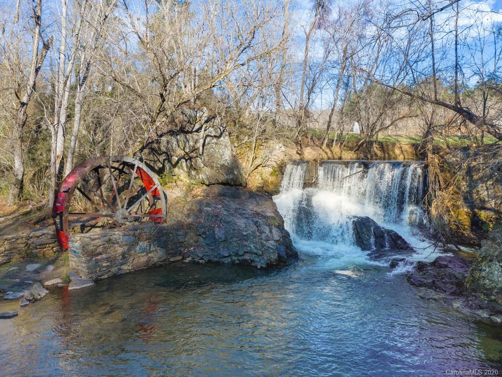 119 Lakeshore Drive Weaverville NC 28787