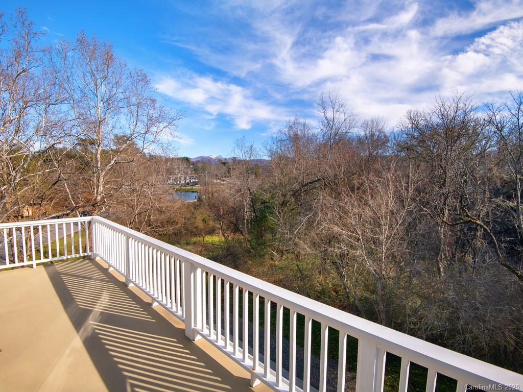 119 Lakeshore Drive Weaverville NC 28787