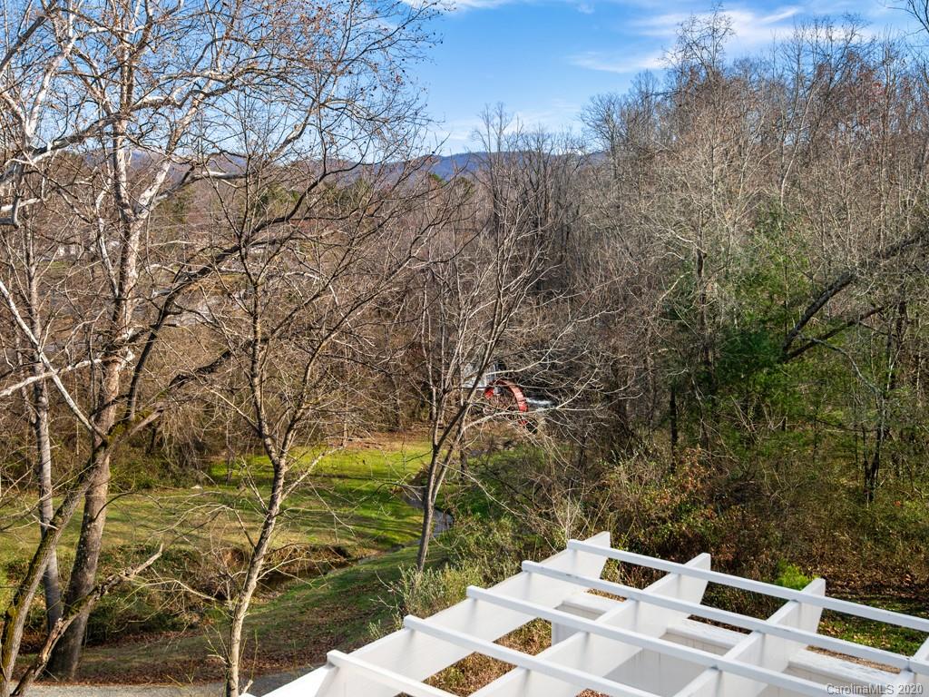 119 Lakeshore Drive Weaverville NC 28787