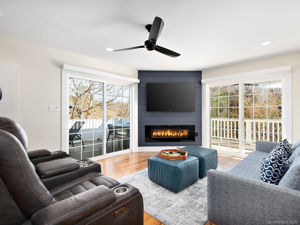 119 Lakeshore Drive Weaverville NC 28787