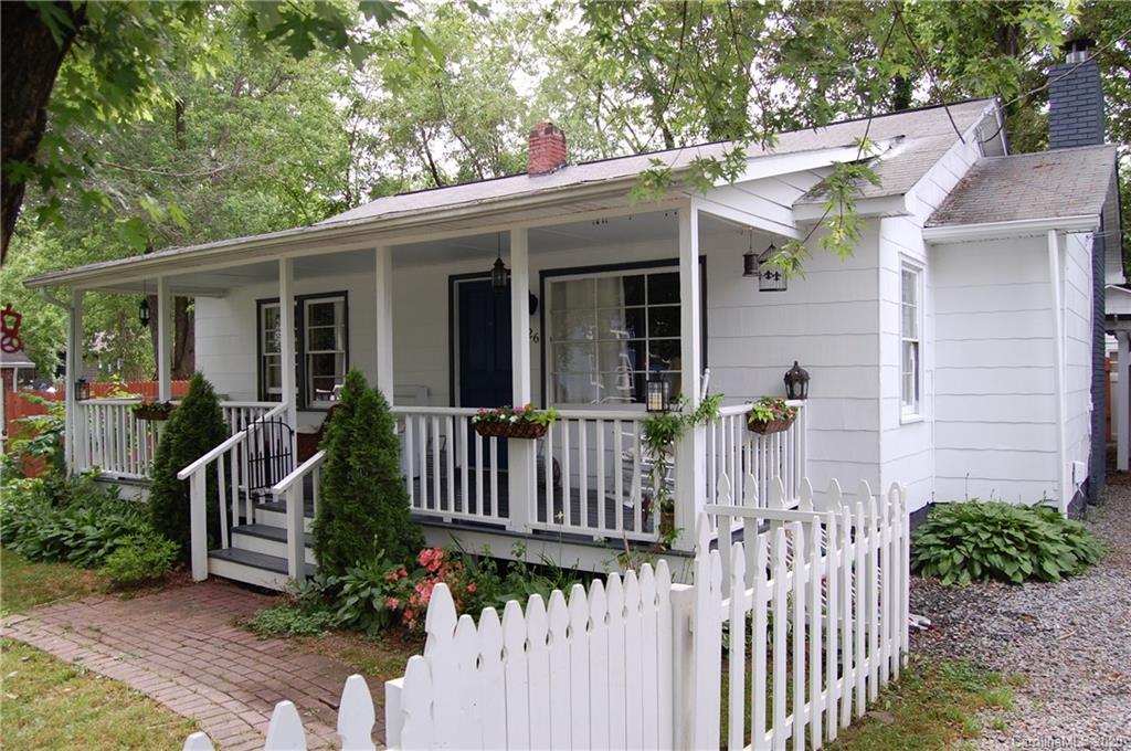 26 Duckworth Avenue Brevard NC 28712