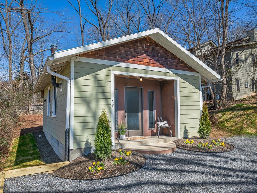 33 Dayton Road Asheville NC 28804