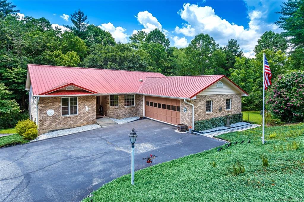 290 Silver Fox Lane Pisgah Forest NC 28768