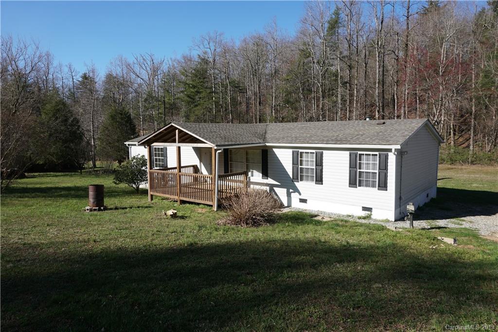 194 Paradise Road Saluda NC 28773