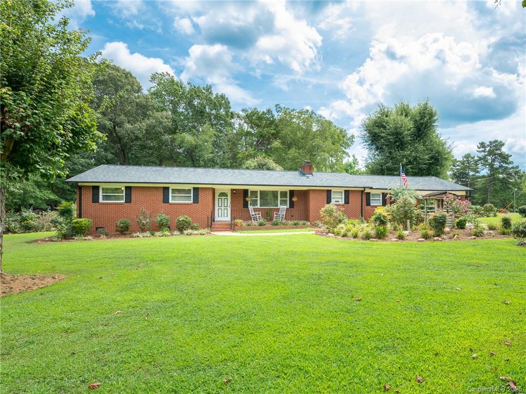 8400 Cedarbrook Drive Charlotte NC 28215