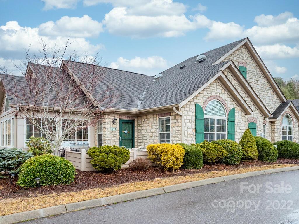 34 Mountain Meadow Circle Weaverville NC 28787