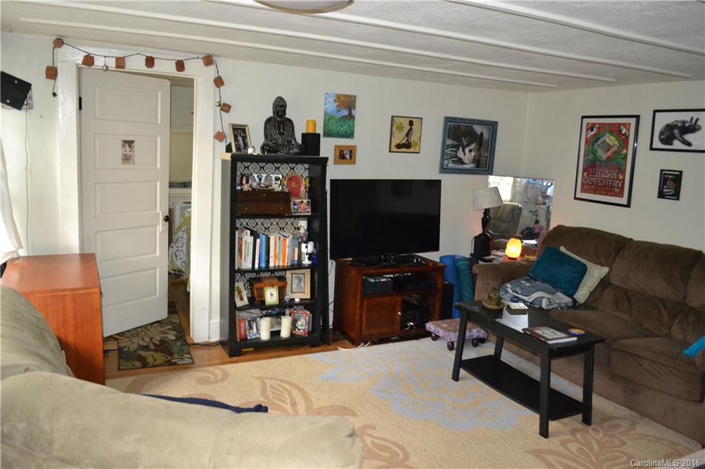 37 E Chestnut Street Asheville NC 28801