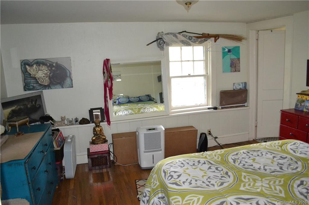 37 E Chestnut Street Asheville NC 28801