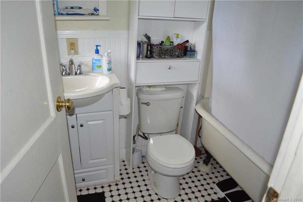 37 E Chestnut Street Asheville NC 28801