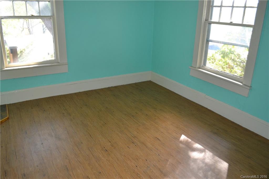 37 E Chestnut Street Asheville NC 28801