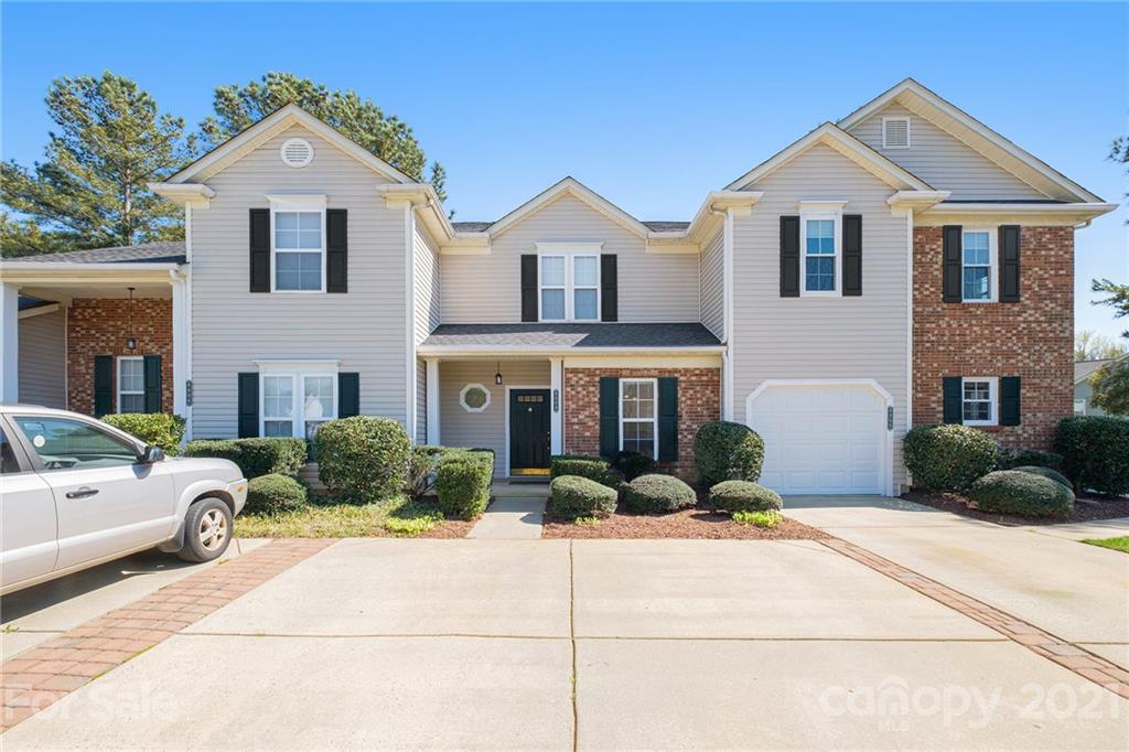 8804 Treyburn Drive Charlotte NC 28216