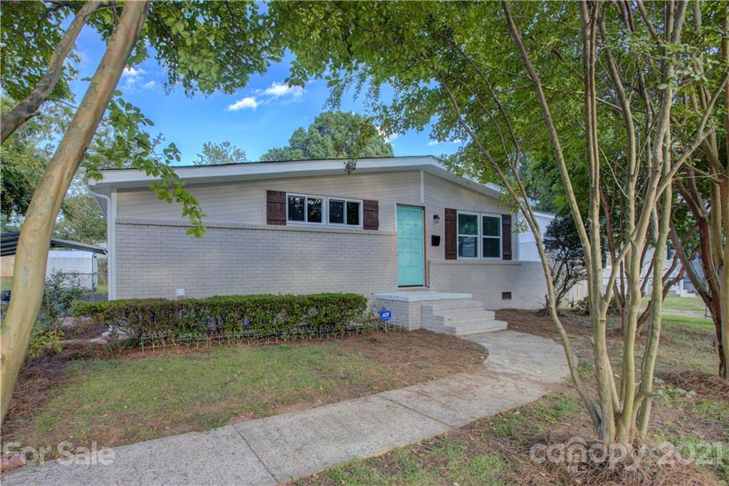 6125 Ingleside Drive Charlotte NC 28210