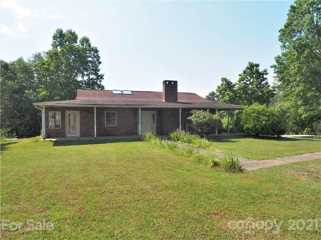 4635 27th Street Lane NE Hickory NC 28601