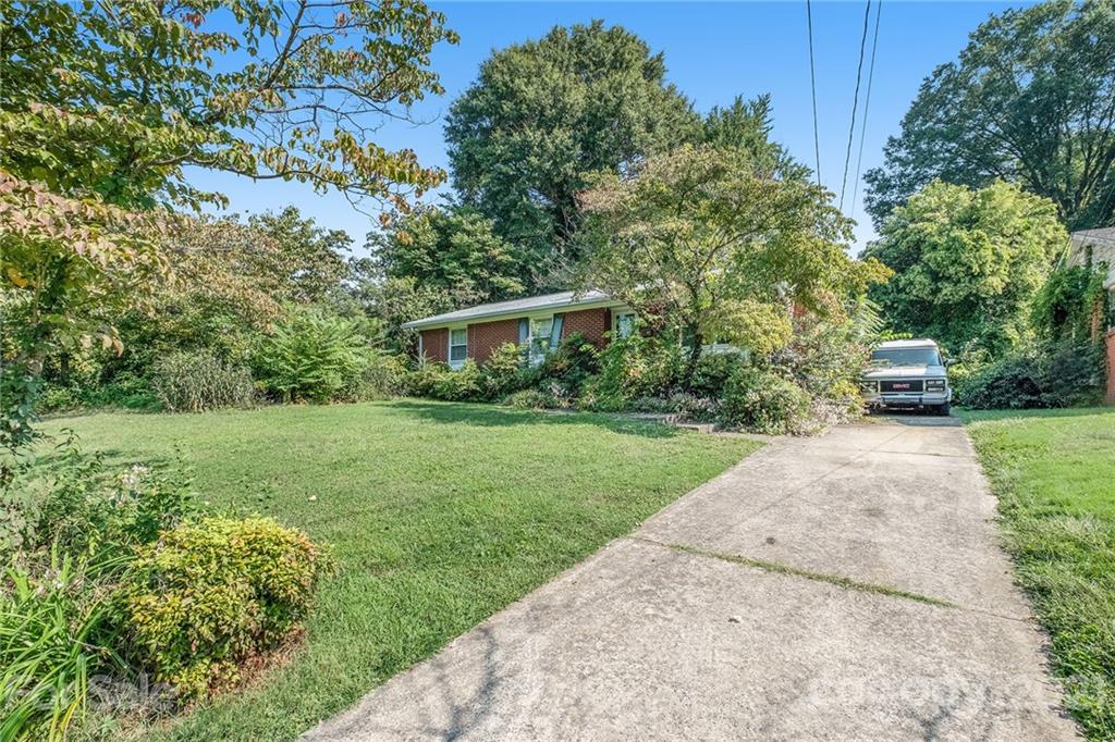 1100 Cutler Place Charlotte NC 28205