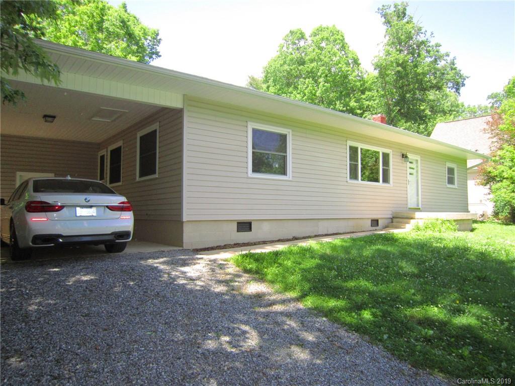 299 Northeast Avenue Swannanoa NC 28778