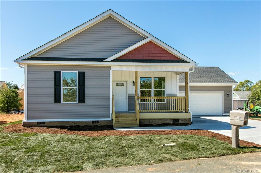 27 Day Lilly Court Hendersonville NC 28739