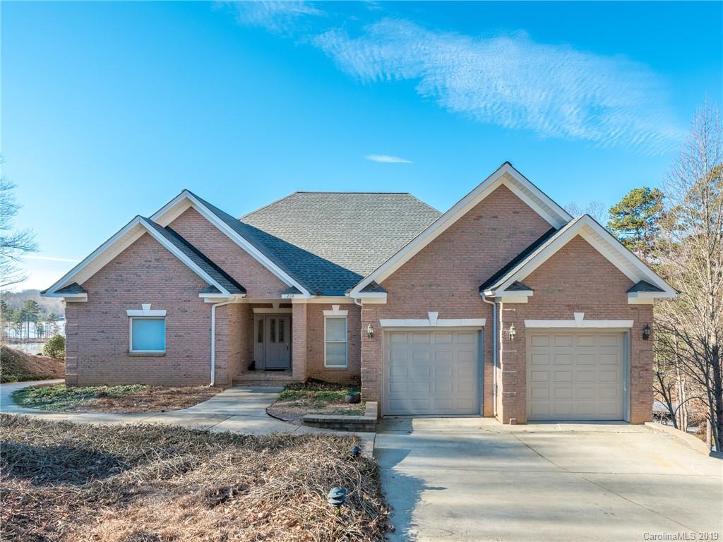 208 High Lake Drive Statesville NC 28677