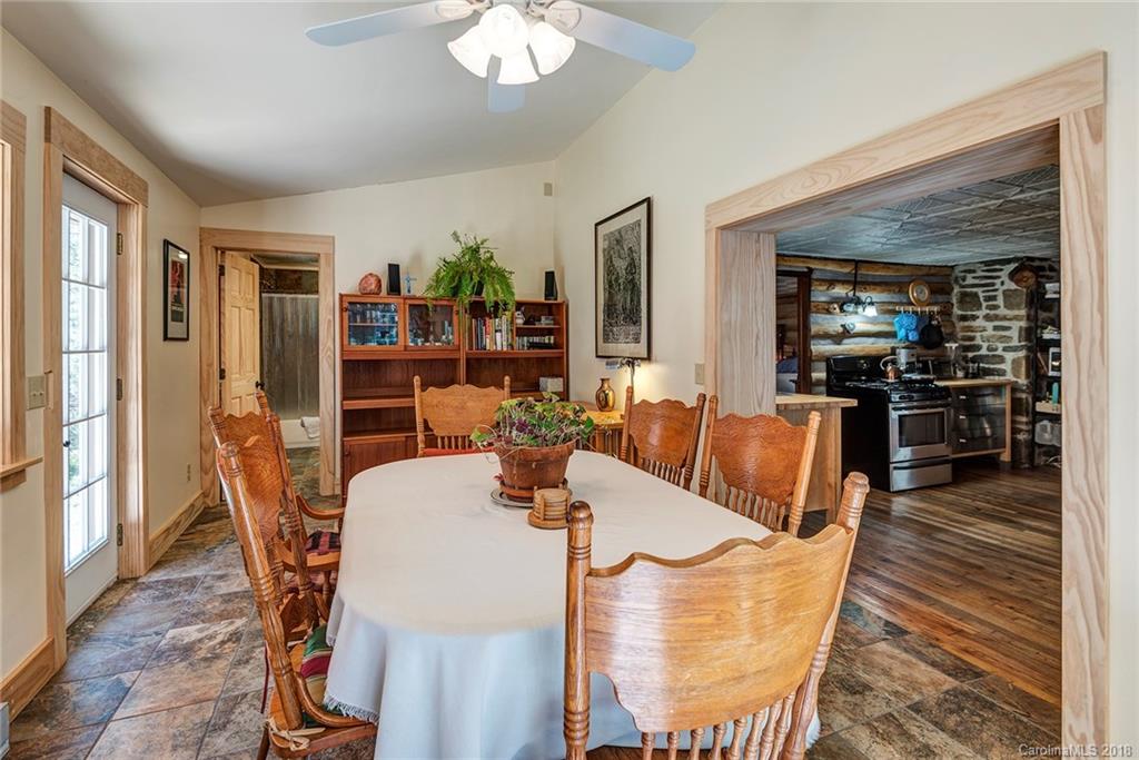 11 Snowbird Lane Burnsville NC 28714