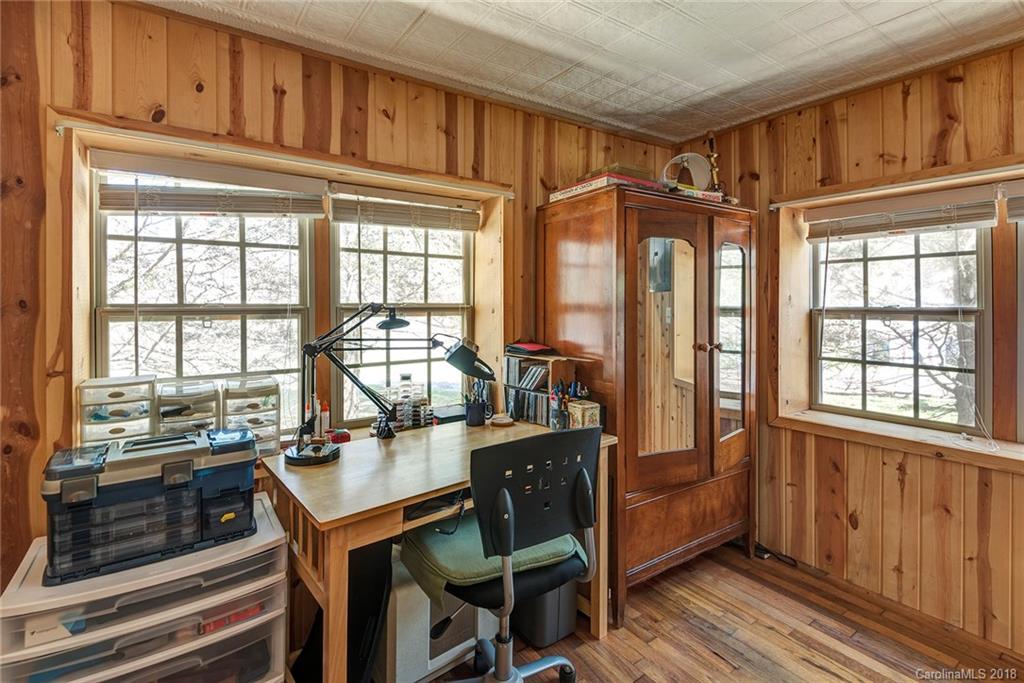 11 Snowbird Lane Burnsville NC 28714
