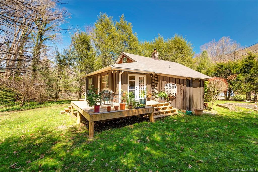 11 Snowbird Lane Burnsville NC 28714