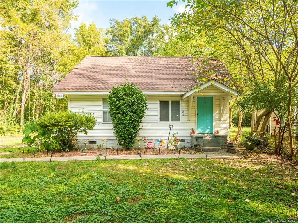 3228 Lakeview Street Charlotte NC 28208