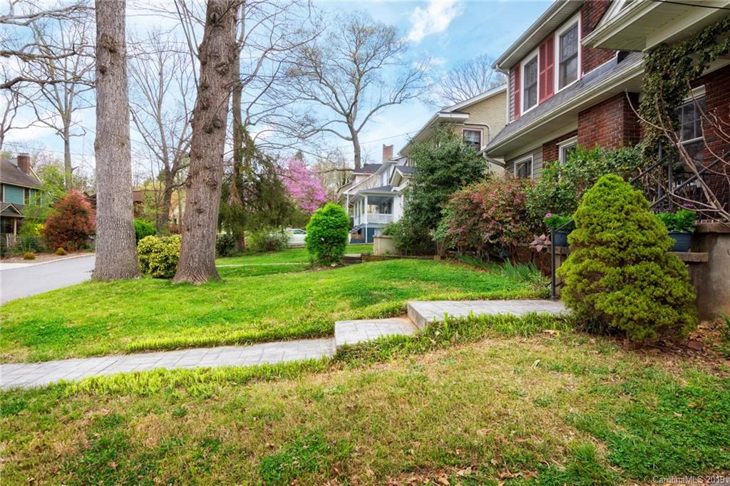 28 Westover Drive Asheville NC 28801