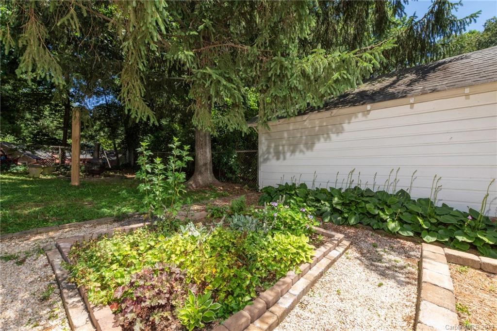 28 Westover Drive Asheville NC 28801