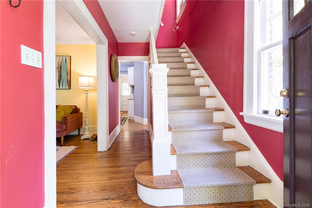 28 Westover Drive Asheville NC 28801