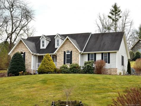 4 Sage Drive Weaverville NC 28787