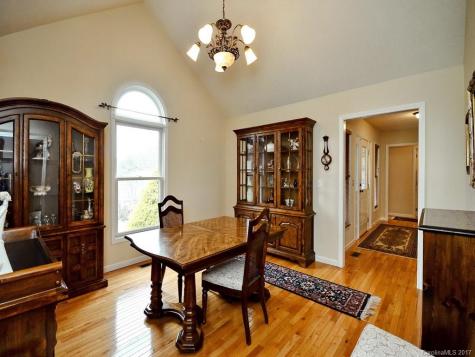 4 Sage Drive Weaverville NC 28787