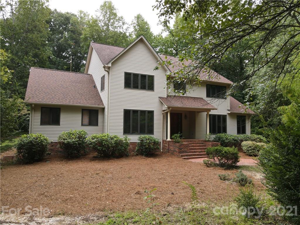 1088 General Hoke Drive Lincolnton NC 28092