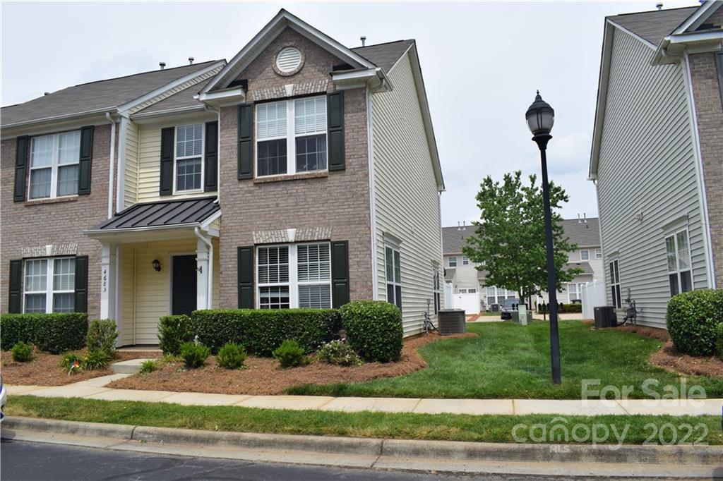 4683 Forestridge Commons Drive Charlotte NC 28269