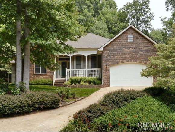 6 Oak Hollow Drive Asheville NC 28805