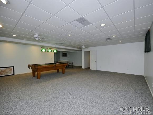 6 Oak Hollow Drive Asheville NC 28805
