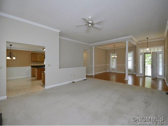 6 Oak Hollow Drive Asheville NC 28805