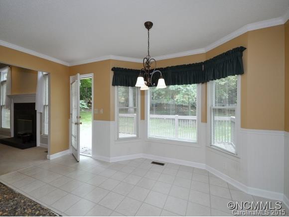 6 Oak Hollow Drive Asheville NC 28805