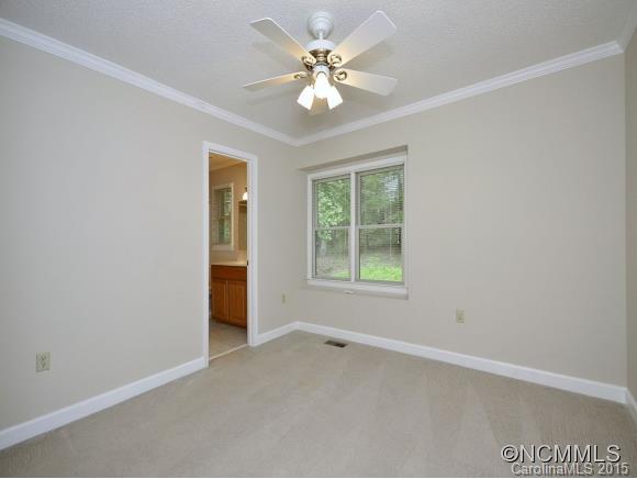 6 Oak Hollow Drive Asheville NC 28805