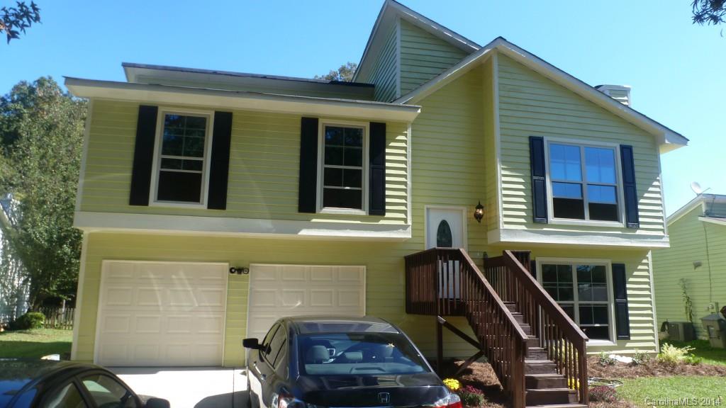 6015 Twickingham Court Charlotte NC 28212