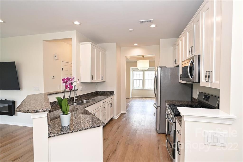 6517 Central Pacific Avenue Charlotte NC 28210