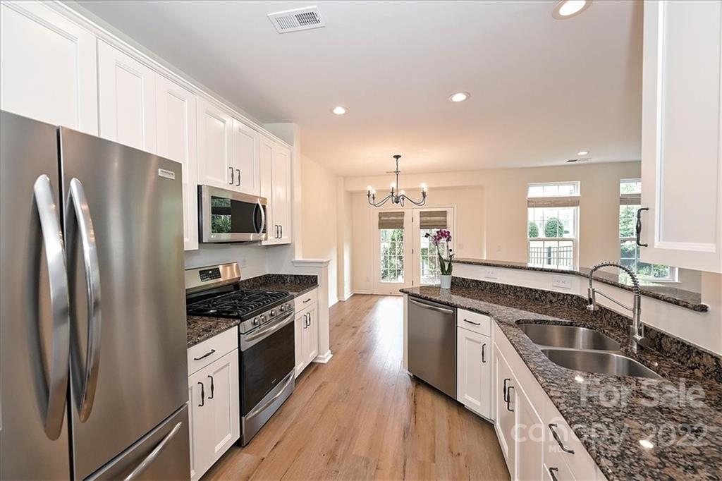 6517 Central Pacific Avenue Charlotte NC 28210