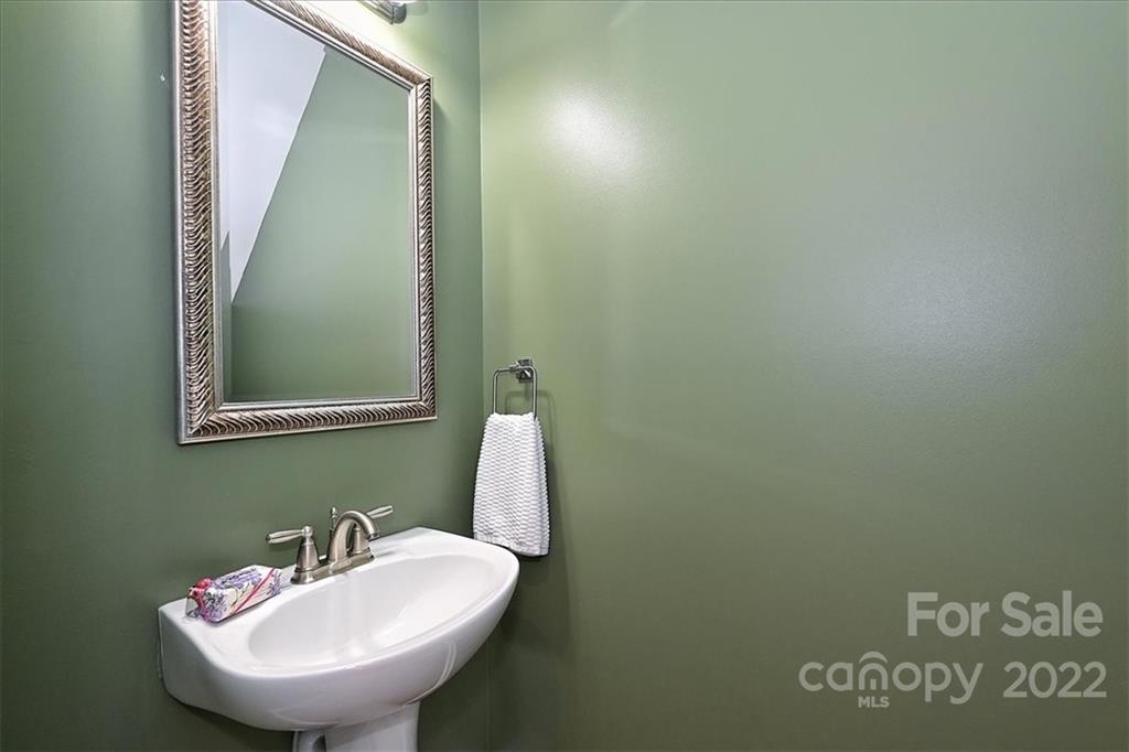 6517 Central Pacific Avenue Charlotte NC 28210
