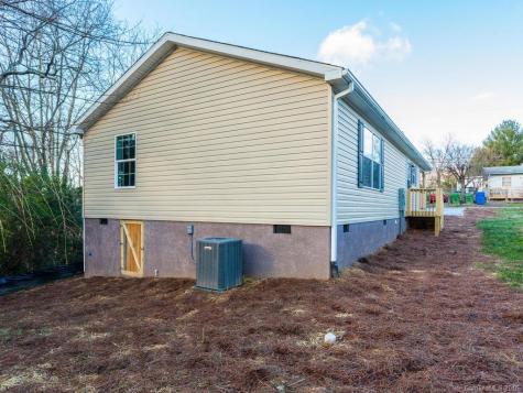 6 Deaver Park Circle Asheville NC 28806