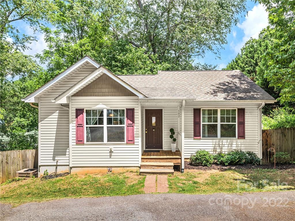 102 Springbrook Road Asheville NC 28804