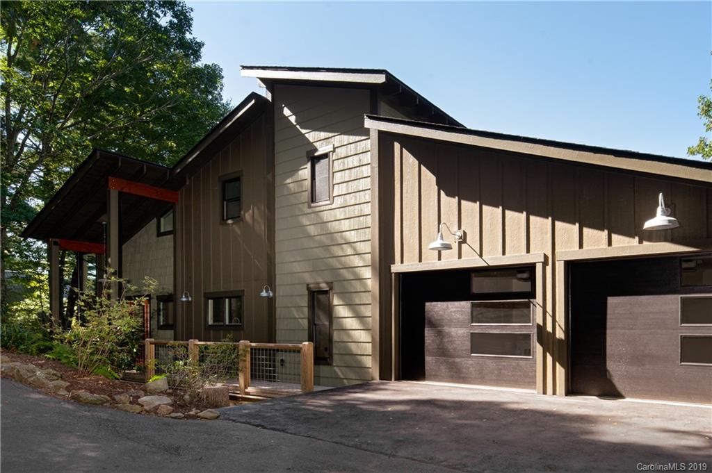 18 Eclipse Drive Asheville NC 28804