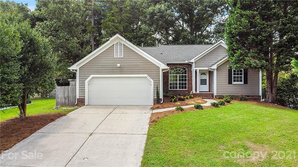 10715 Appleberry Lane Charlotte NC 28214